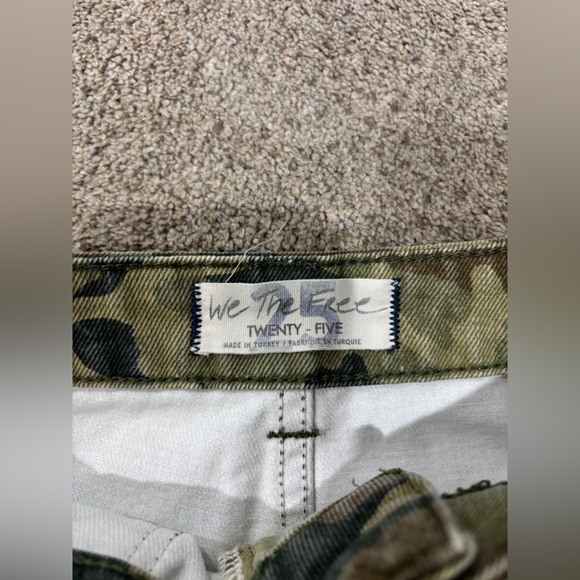 Free People We The Free Remy Camoflauge High Rise Crop Pants Cropped 26 - Picture 10 of 12